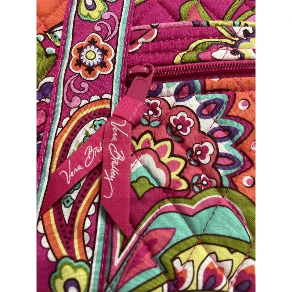 NWOT Vera Bradley Pink Paisley Crossbody / Shoulder Adjustable Strap  Purse Bag‎